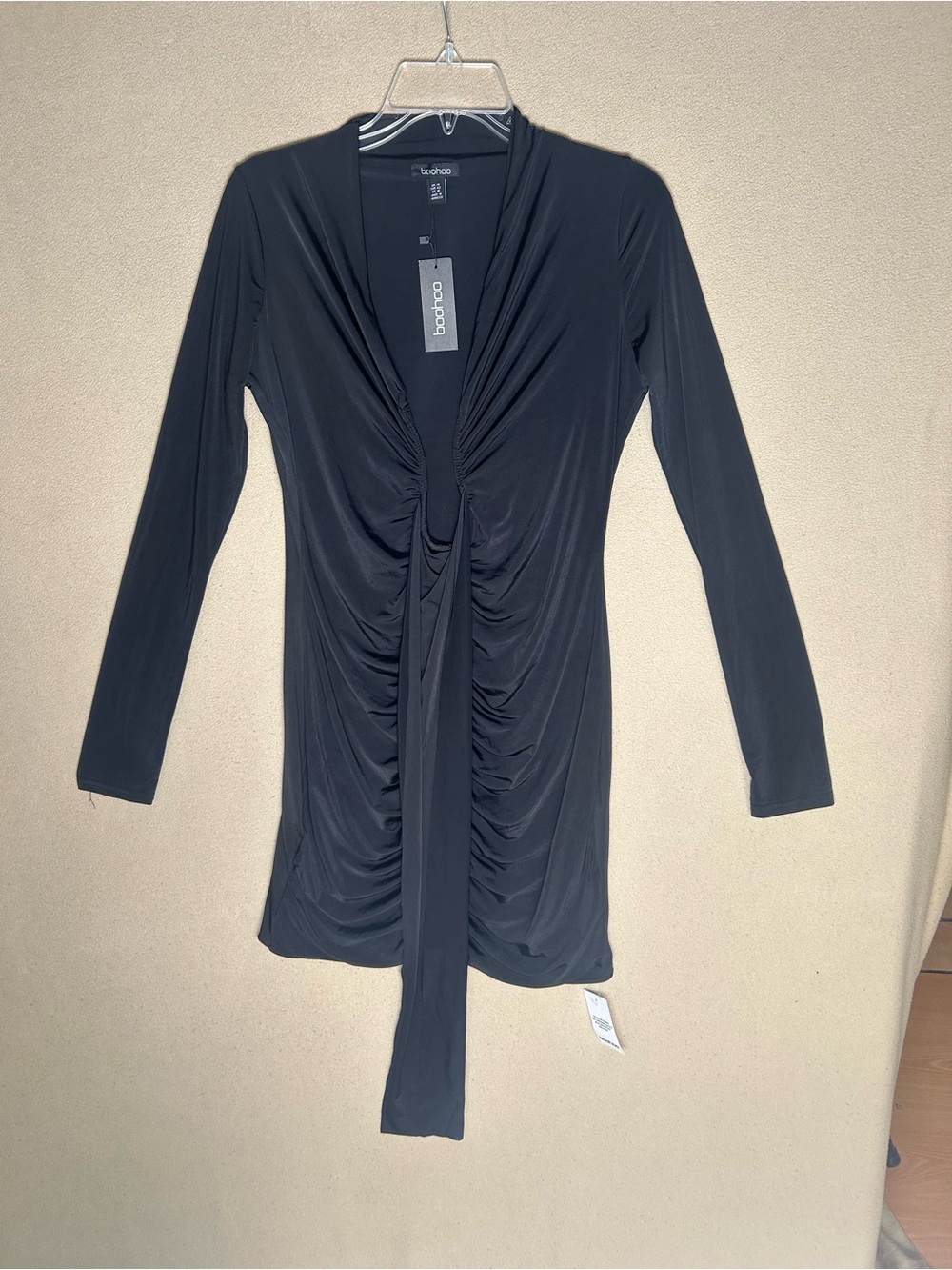 Boohoo Black mini dress. Ruched center w/long tie detail. Soft & stretchy NWT
